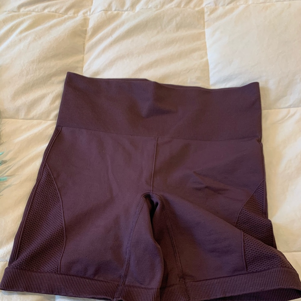 Cute lululemon burgundy biker shorts.